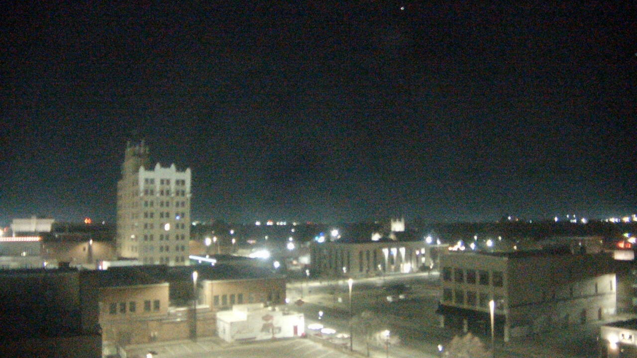 Thumbnail for current weather camera view from KSAL Radio - Salina city in Salina, Kansas