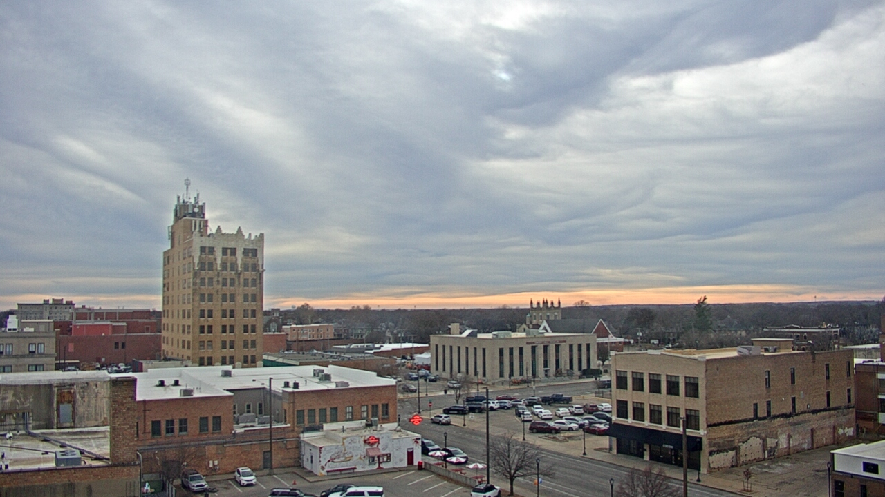 Thumbnail for current weather camera view from KSAL Radio - Salina city in Salina, Kansas