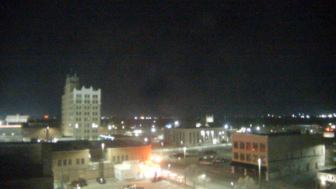 Thumbnail for current weather camera view from KSAL Radio - Salina city in Salina, Kansas
