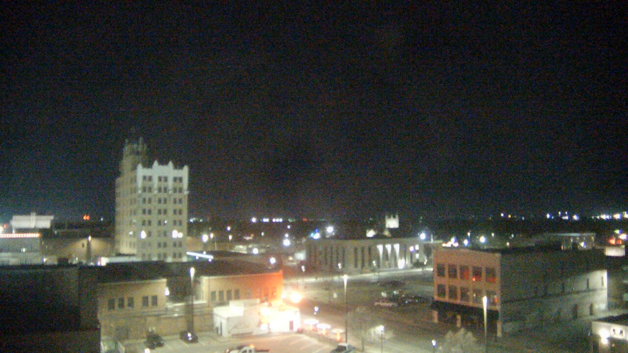 Thumbnail for current weather camera view from KSAL Radio - Salina city in Salina, Kansas