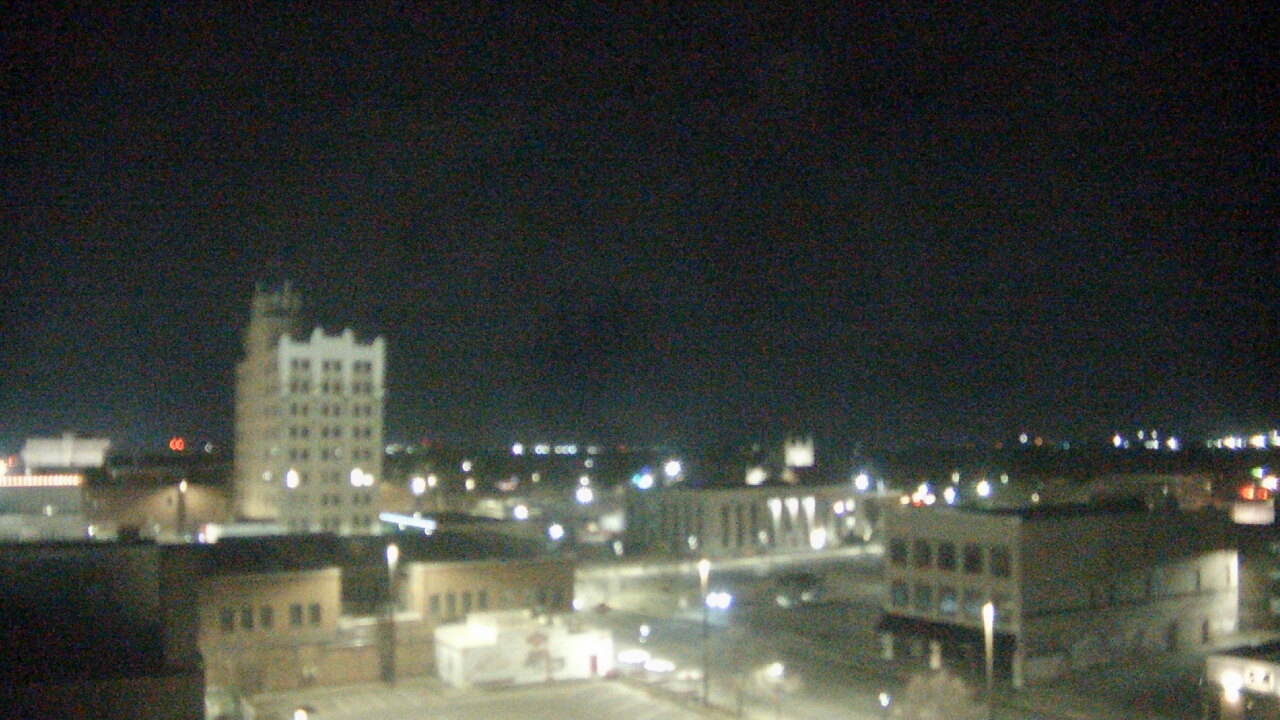 Thumbnail for current weather camera view from KSAL Radio - Salina city in Salina, Kansas