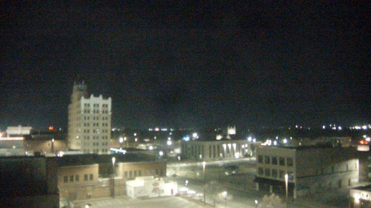 Thumbnail for current weather camera view from KSAL Radio - Salina city in Salina, Kansas