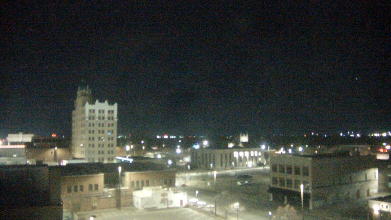 Thumbnail for current weather camera view from KSAL Radio - Salina city in Salina, Kansas