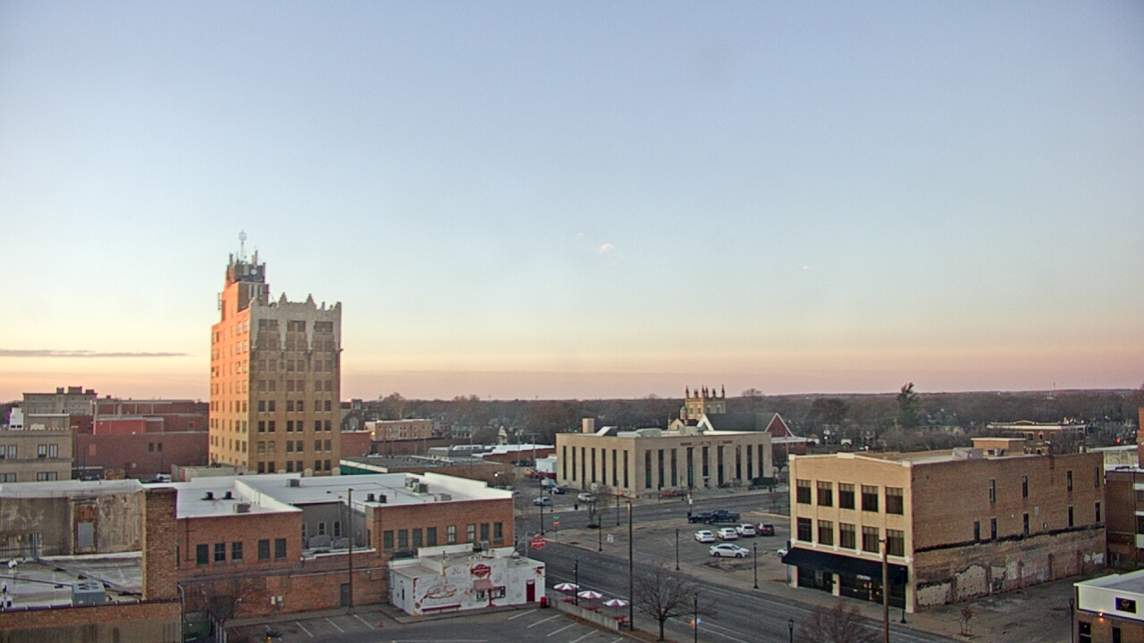 Thumbnail for current weather camera view from KSAL Radio - Salina city in Salina, Kansas