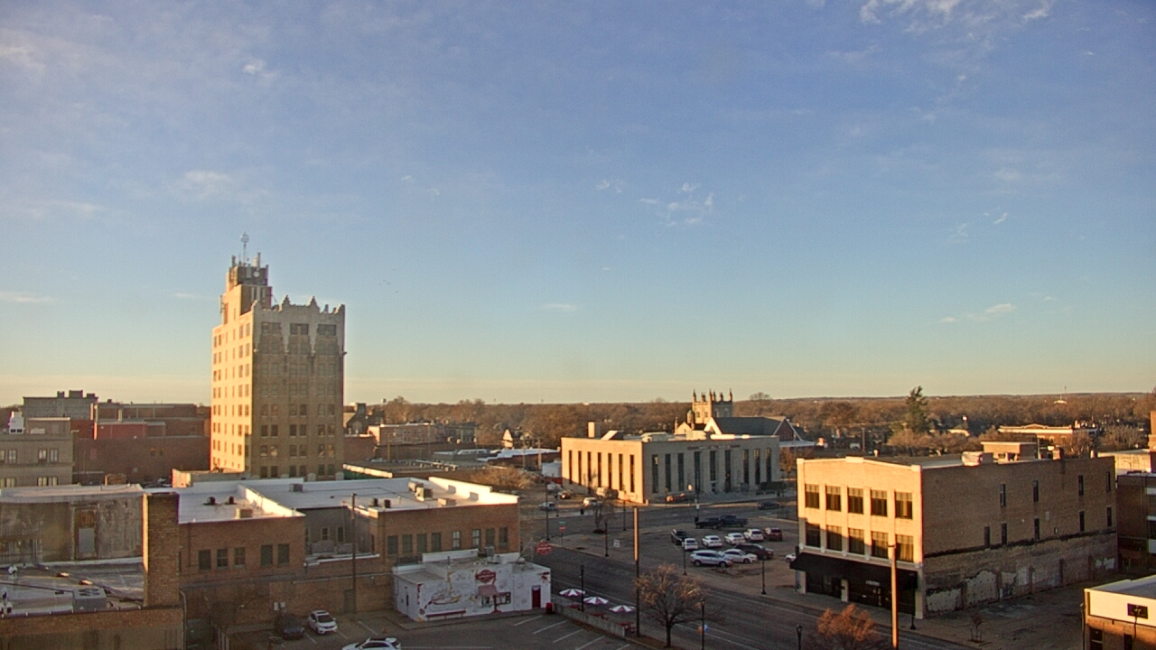 Thumbnail for current weather camera view from KSAL Radio - Salina city in Salina, Kansas