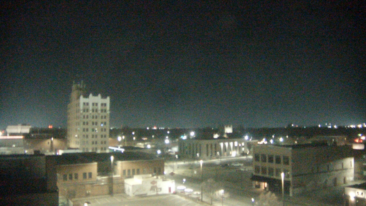 Thumbnail for current weather camera view from KSAL Radio - Salina city in Salina, Kansas