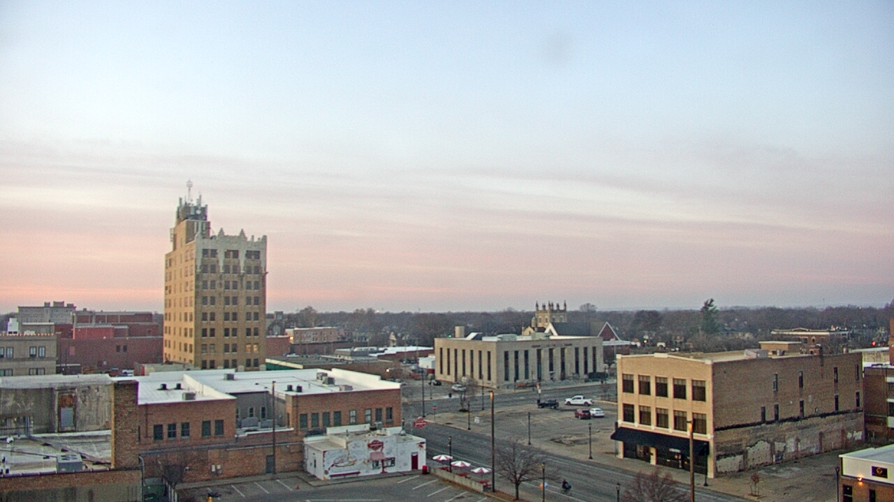 Thumbnail for current weather camera view from KSAL Radio - Salina city in Salina, Kansas