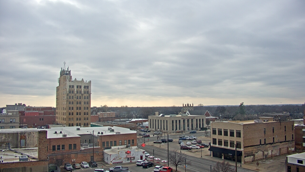 Thumbnail for current weather camera view from KSAL Radio - Salina city in Salina, Kansas