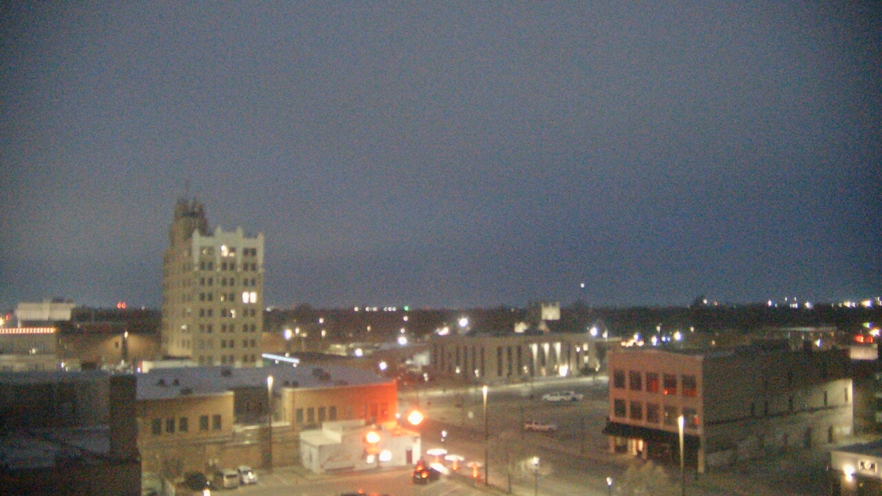 Thumbnail for current weather camera view from KSAL Radio - Salina city in Salina, Kansas