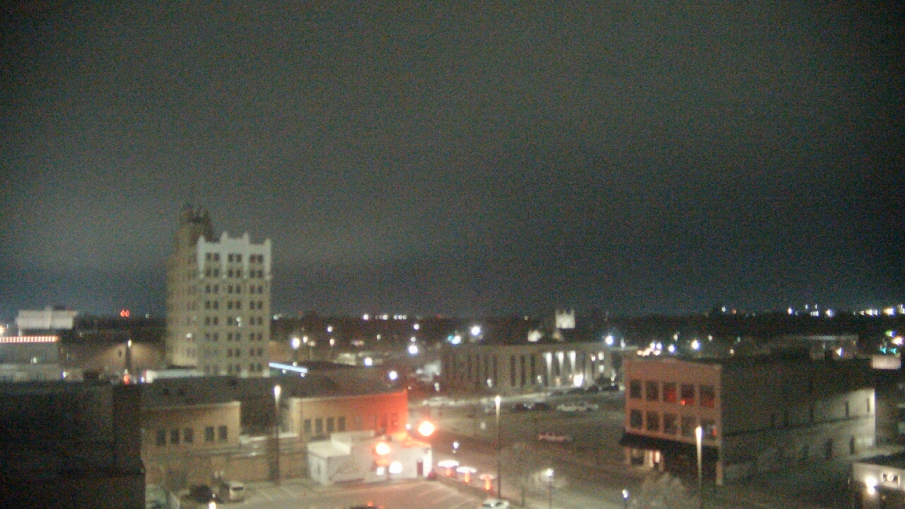 Thumbnail for current weather camera view from KSAL Radio - Salina city in Salina, Kansas