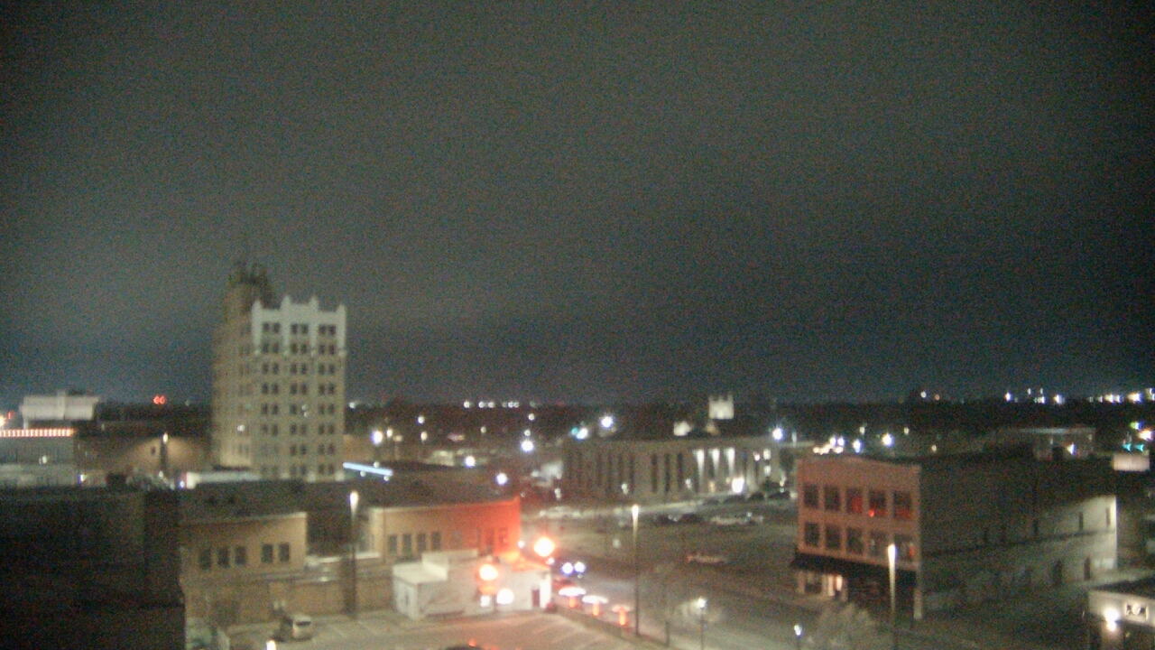 Thumbnail for current weather camera view from KSAL Radio - Salina city in Salina, Kansas