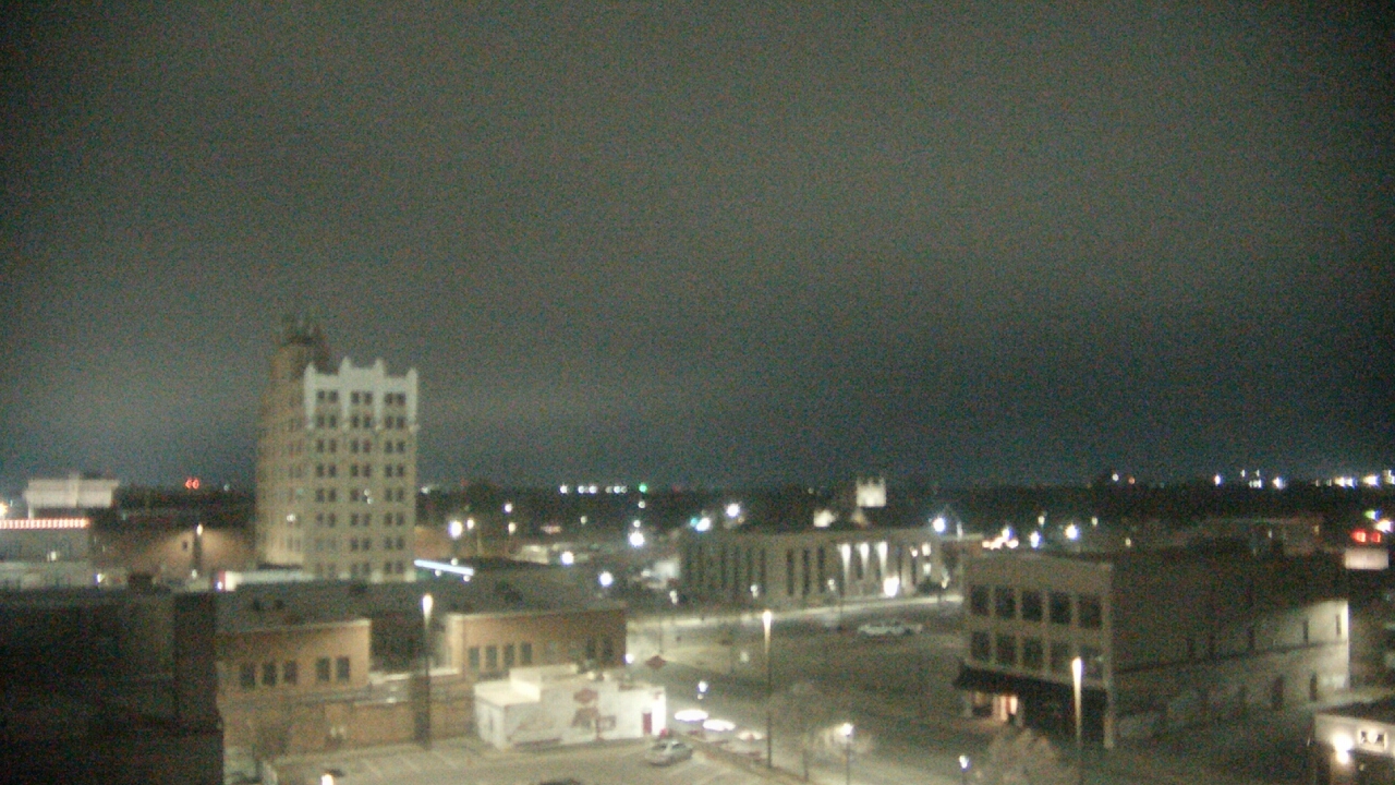 Thumbnail for current weather camera view from KSAL Radio - Salina city in Salina, Kansas
