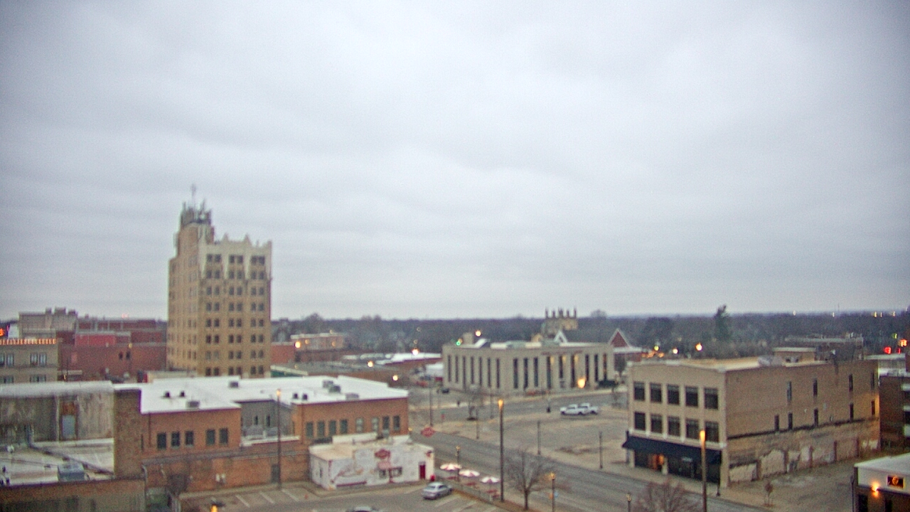 Thumbnail for current weather camera view from KSAL Radio - Salina city in Salina, Kansas