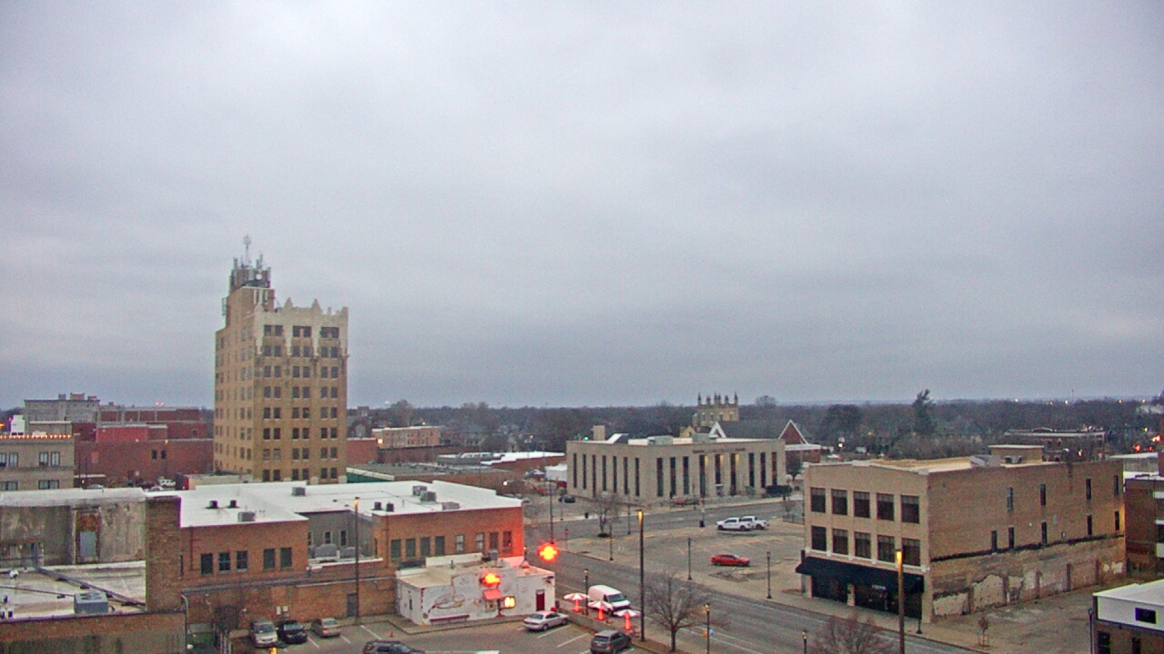 Thumbnail for current weather camera view from KSAL Radio - Salina city in Salina, Kansas