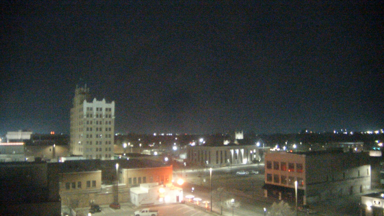 Thumbnail for current weather camera view from KSAL Radio - Salina city in Salina, Kansas