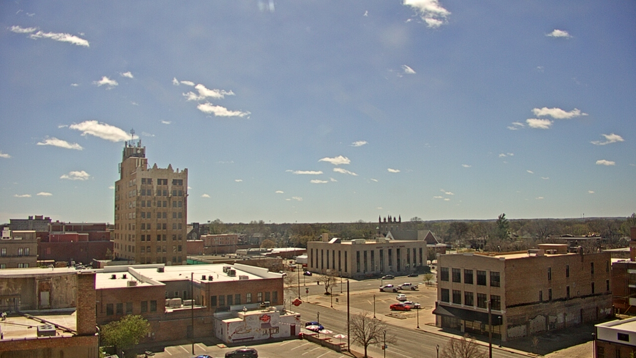 Thumbnail for current weather camera view from KSAL Radio - Salina city in Salina, Kansas