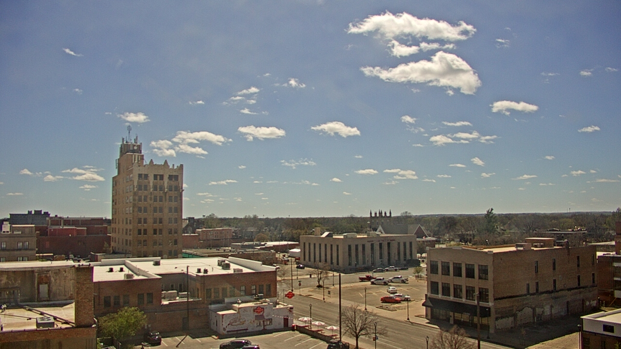 Thumbnail for current weather camera view from KSAL Radio - Salina city in Salina, Kansas