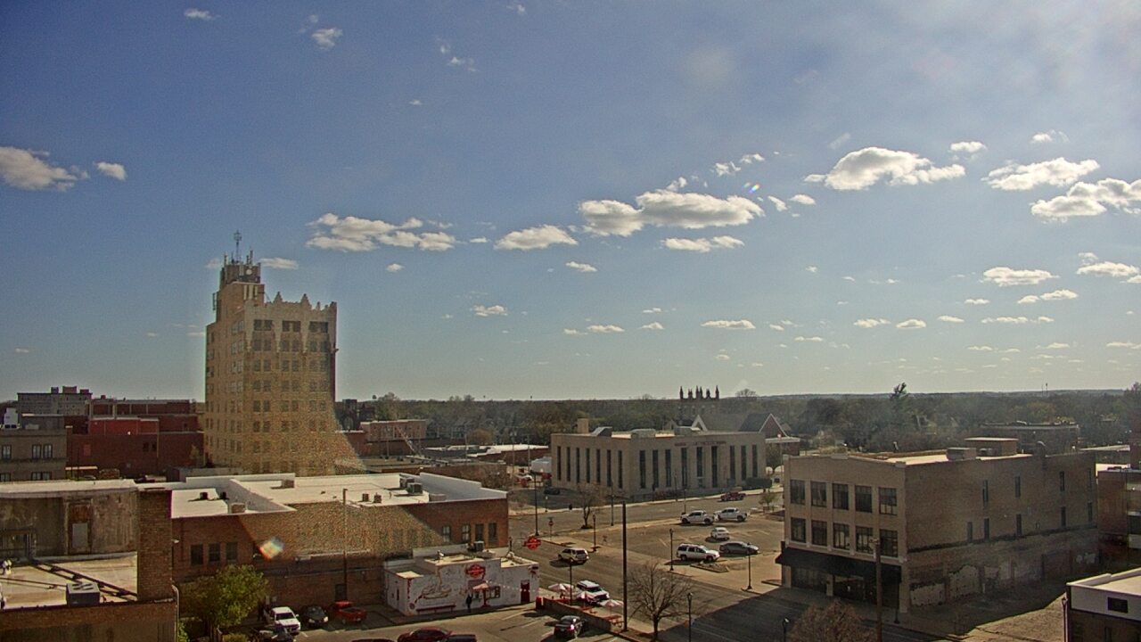 Thumbnail for current weather camera view from KSAL Radio - Salina city in Salina, Kansas