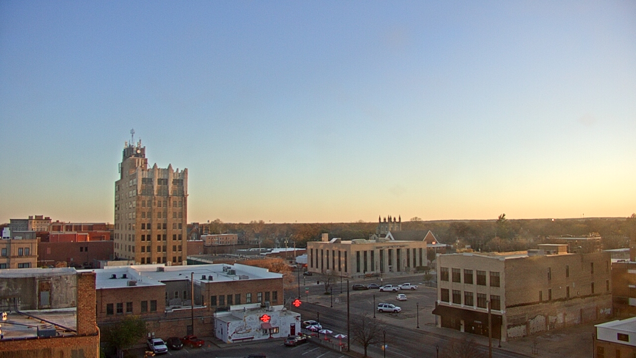 Thumbnail for current weather camera view from KSAL Radio - Salina city in Salina, Kansas
