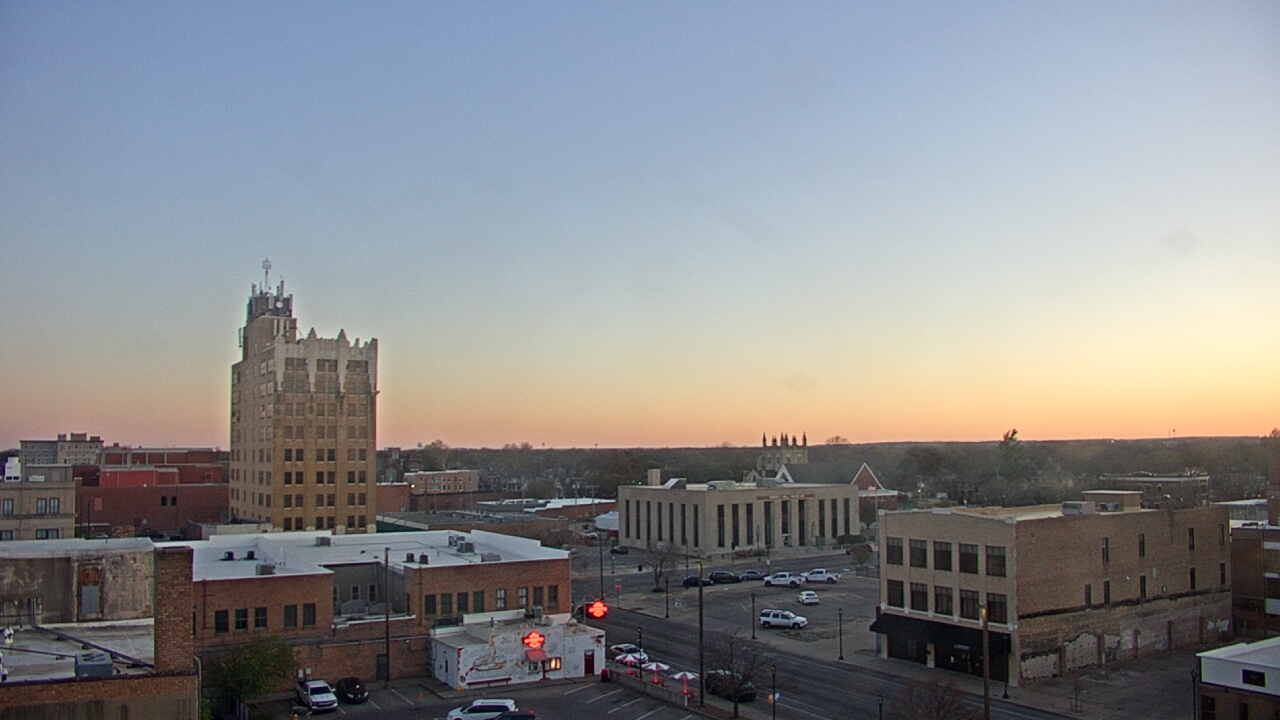 Thumbnail for current weather camera view from KSAL Radio - Salina city in Salina, Kansas