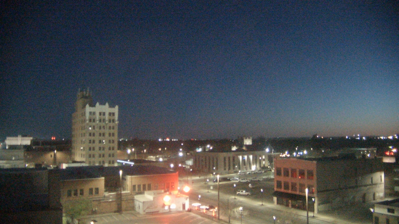 Thumbnail for current weather camera view from KSAL Radio - Salina city in Salina, Kansas