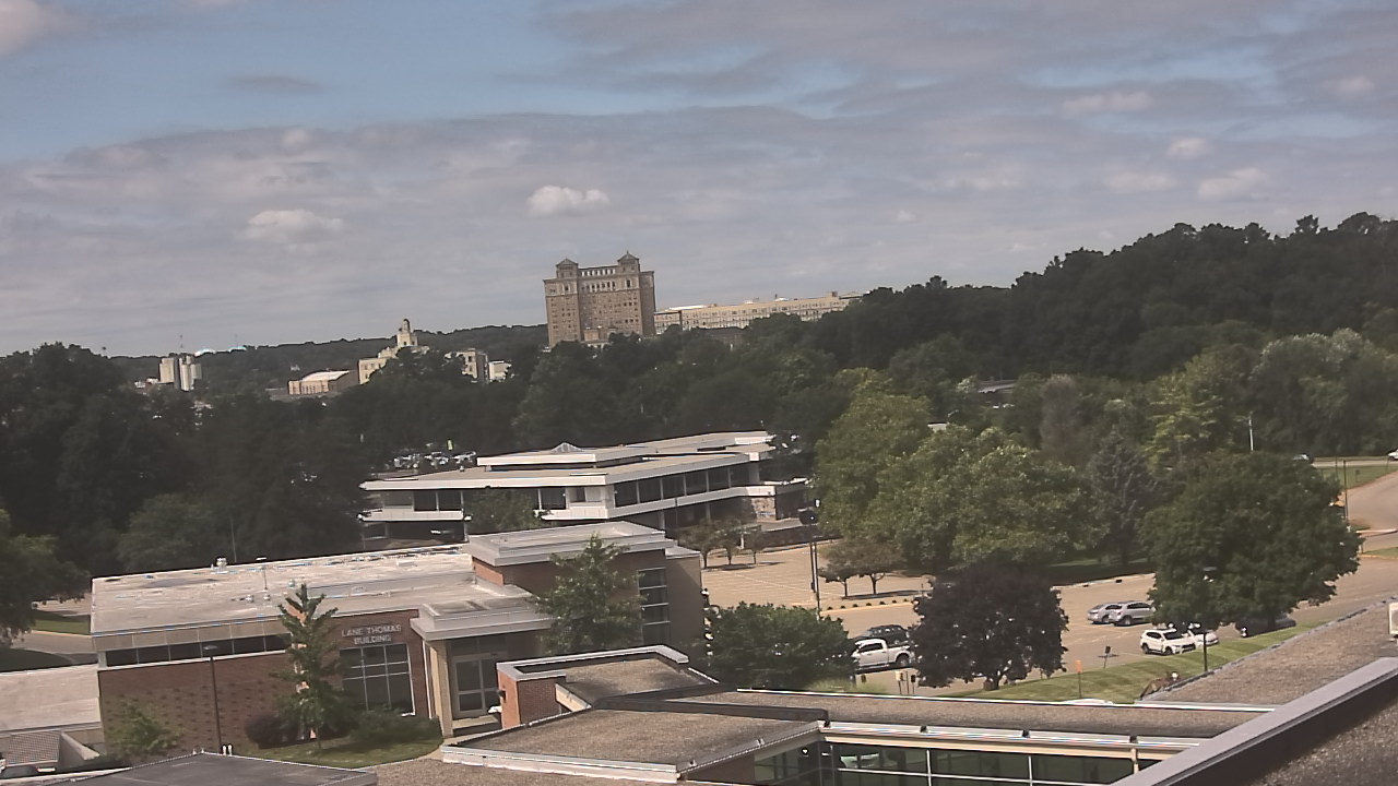 Thumbnail for current weather camera view from Kellogg Community College in Battle Creek, Michigan