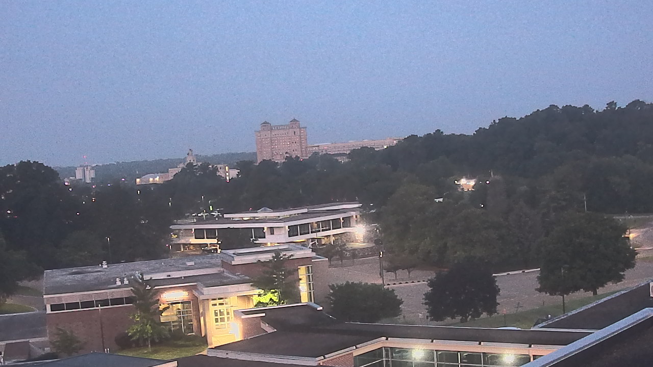 Thumbnail for current weather camera view from Kellogg Community College in Battle Creek, Michigan
