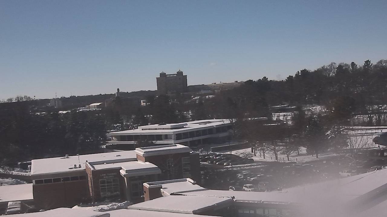 Thumbnail for current weather camera view from Kellogg Community College in Battle Creek, Michigan