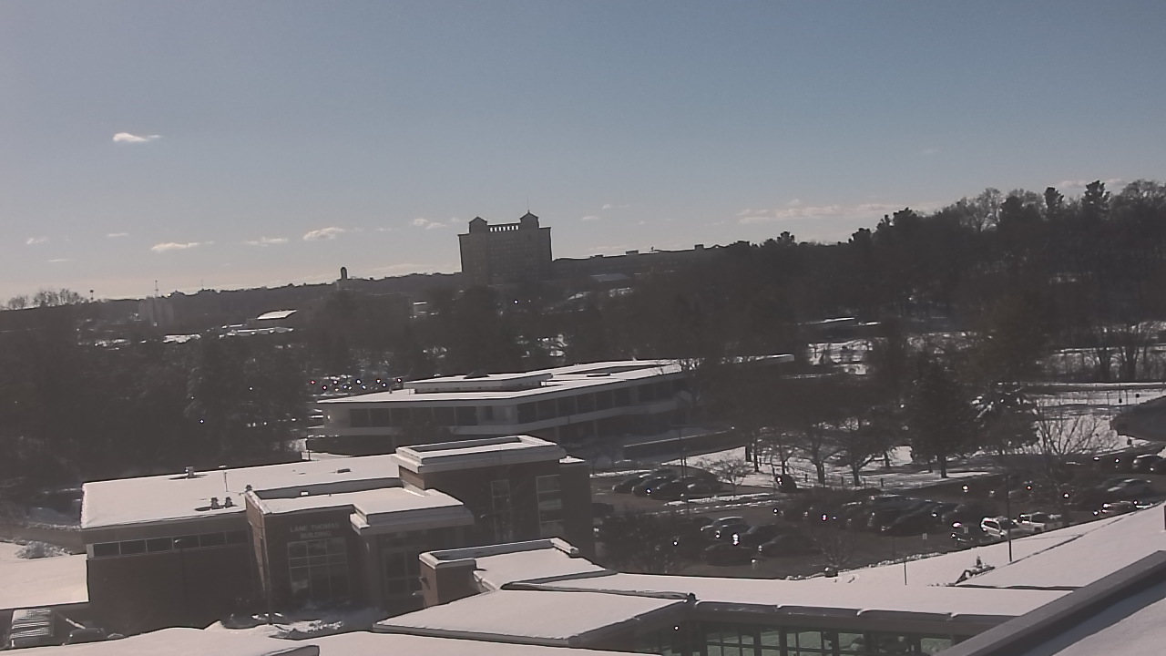 Thumbnail for current weather camera view from Kellogg Community College in Battle Creek, Michigan