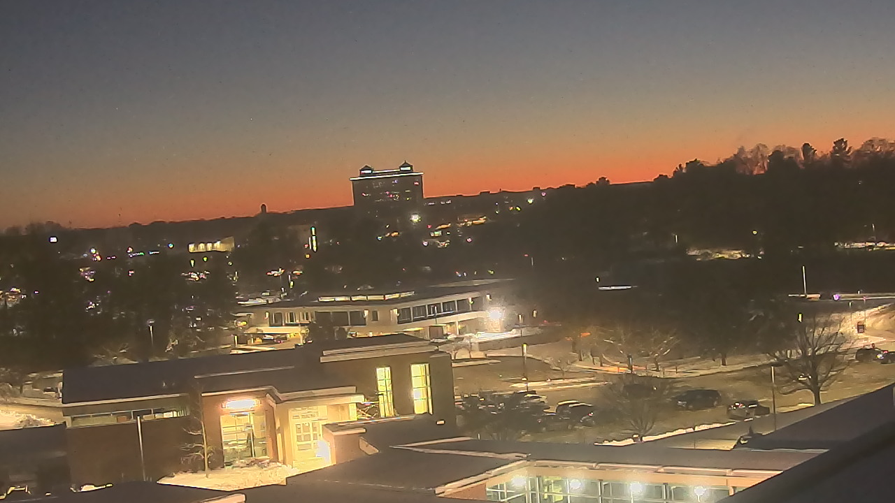 Thumbnail for current weather camera view from Kellogg Community College in Battle Creek, Michigan