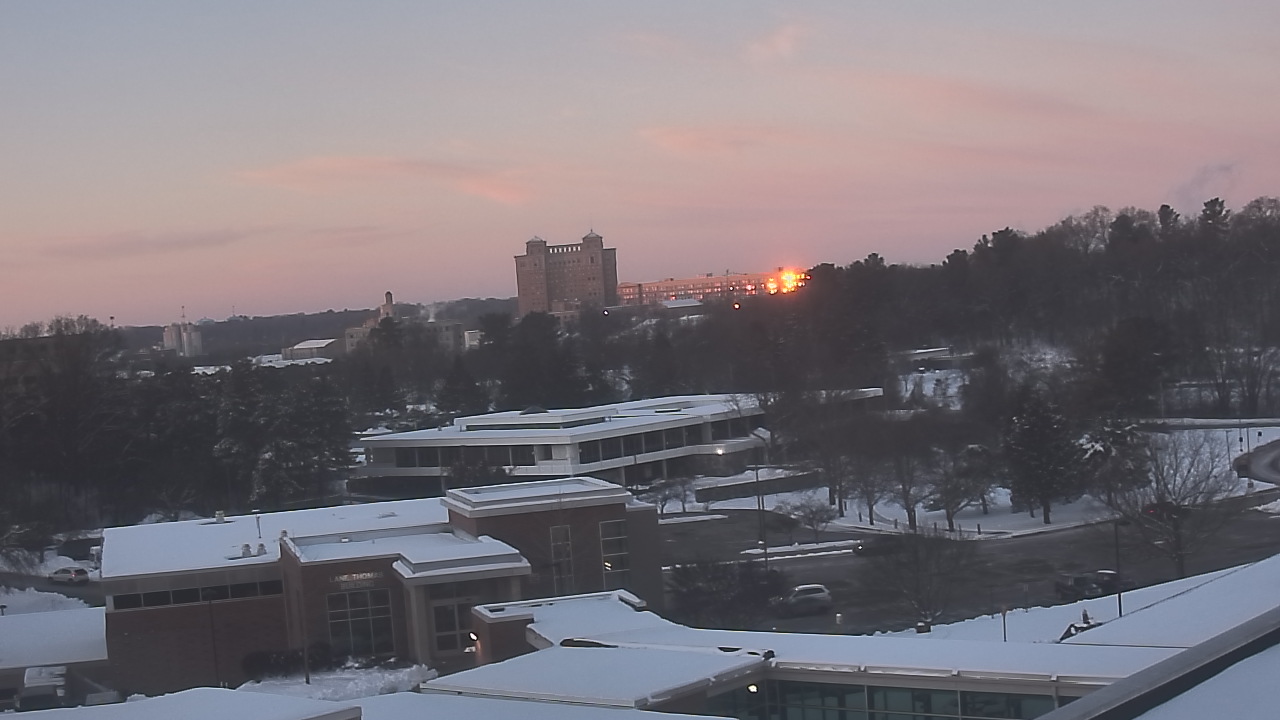 Thumbnail for current weather camera view from Kellogg Community College in Battle Creek, Michigan