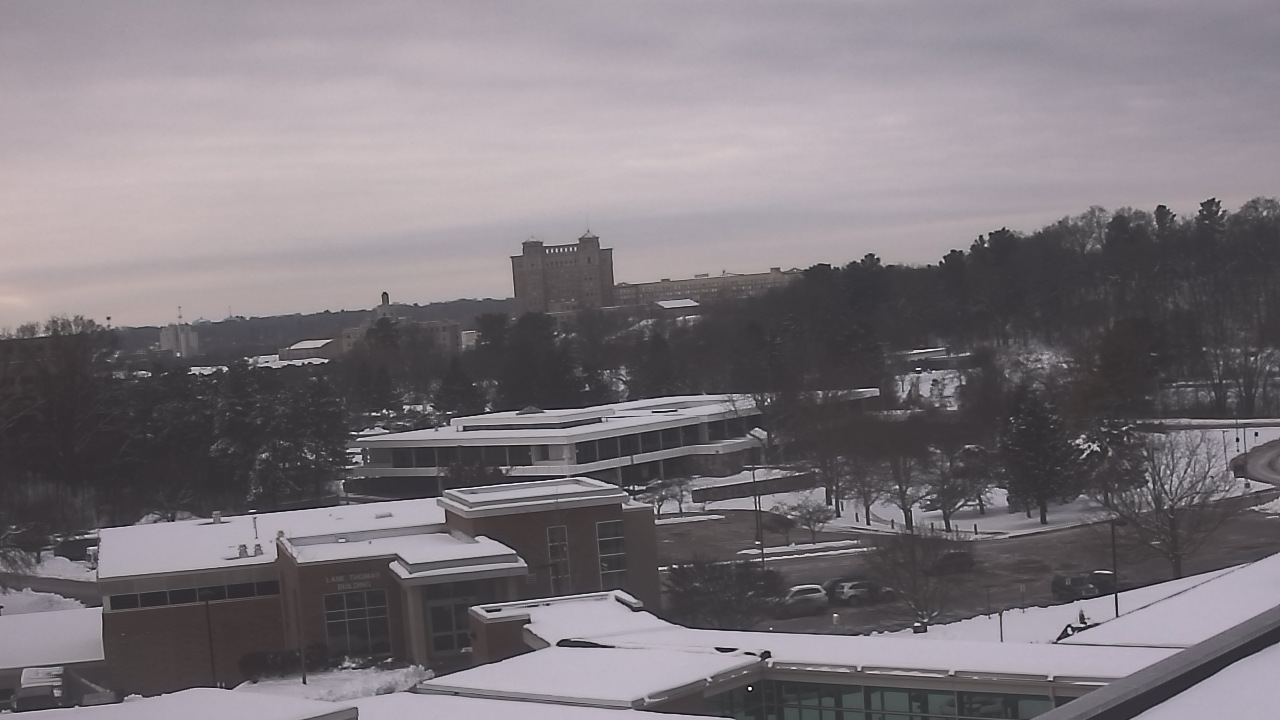 Thumbnail for current weather camera view from Kellogg Community College in Battle Creek, Michigan