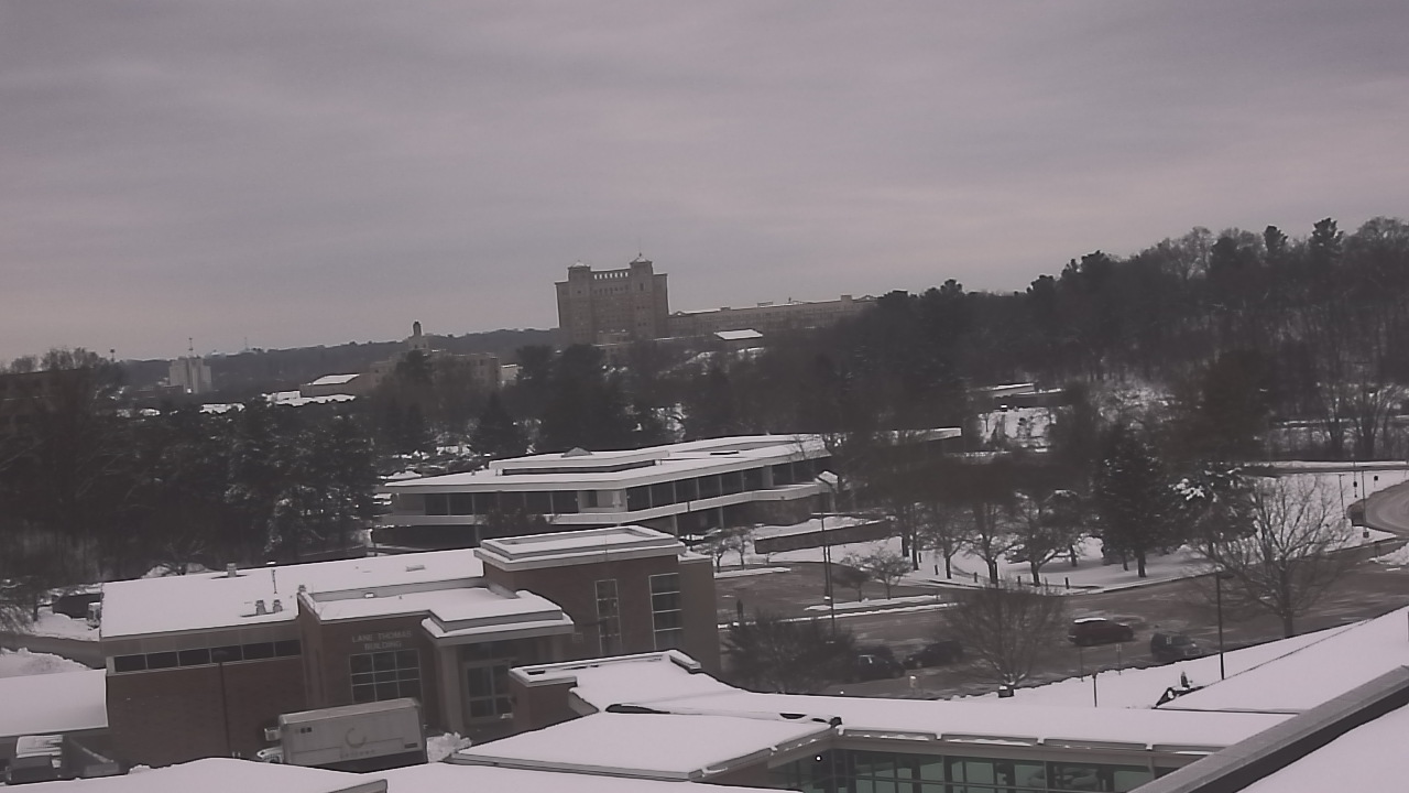 Thumbnail for current weather camera view from Kellogg Community College in Battle Creek, Michigan