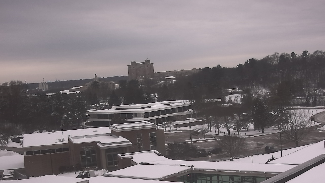 Thumbnail for current weather camera view from Kellogg Community College in Battle Creek, Michigan