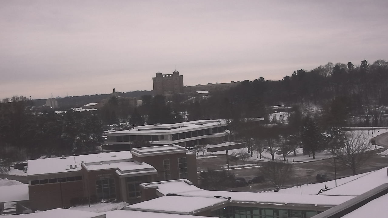 Thumbnail for current weather camera view from Kellogg Community College in Battle Creek, Michigan