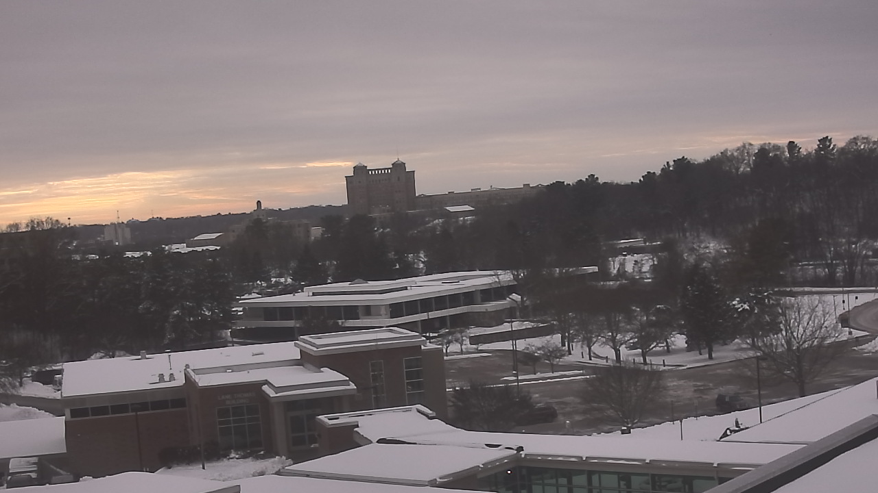 Thumbnail for current weather camera view from Kellogg Community College in Battle Creek, Michigan
