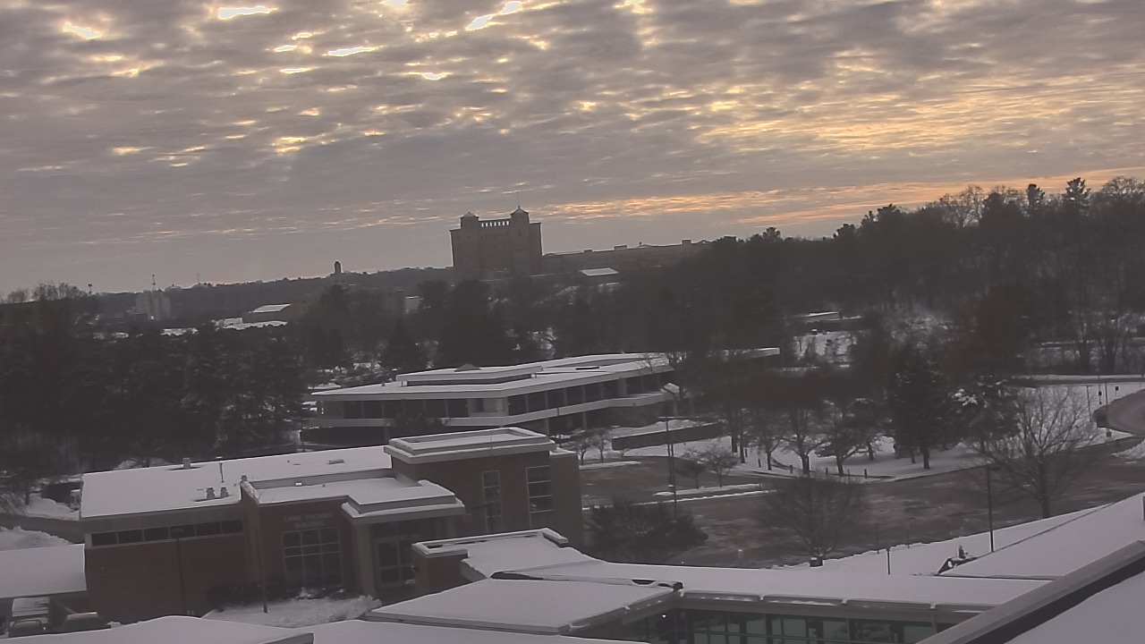 Thumbnail for current weather camera view from Kellogg Community College in Battle Creek, Michigan