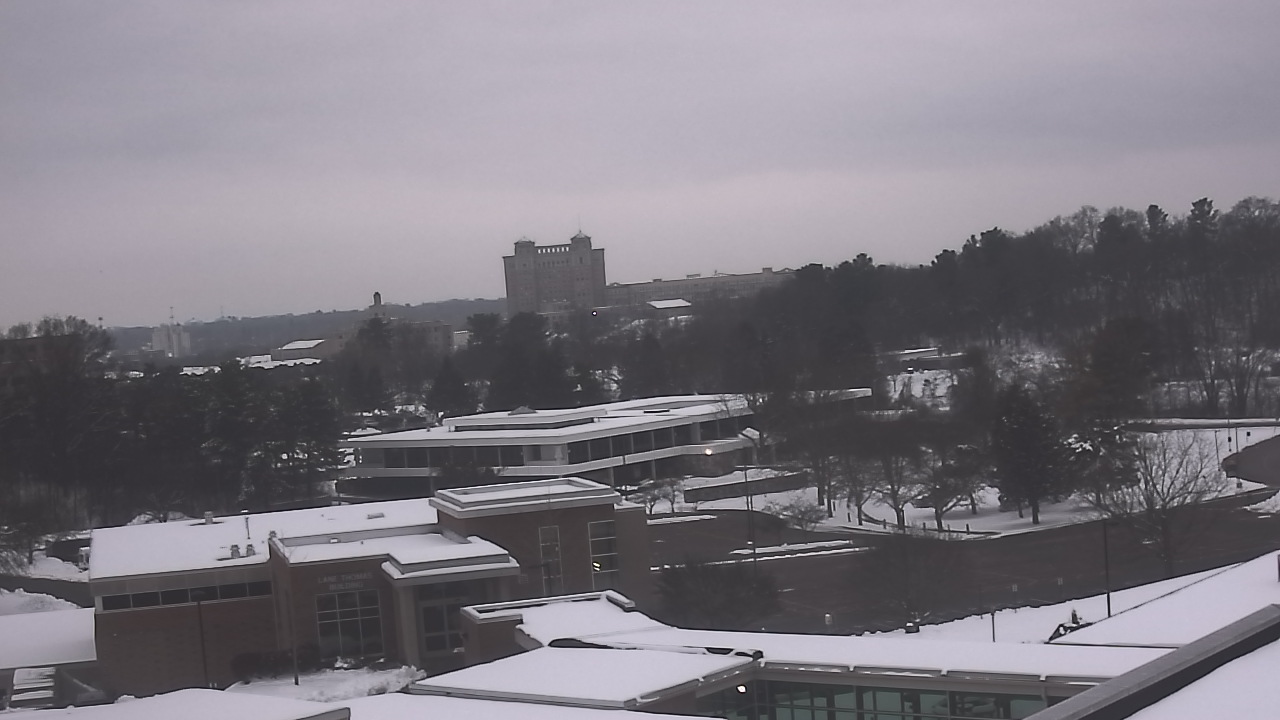Thumbnail for current weather camera view from Kellogg Community College in Battle Creek, Michigan
