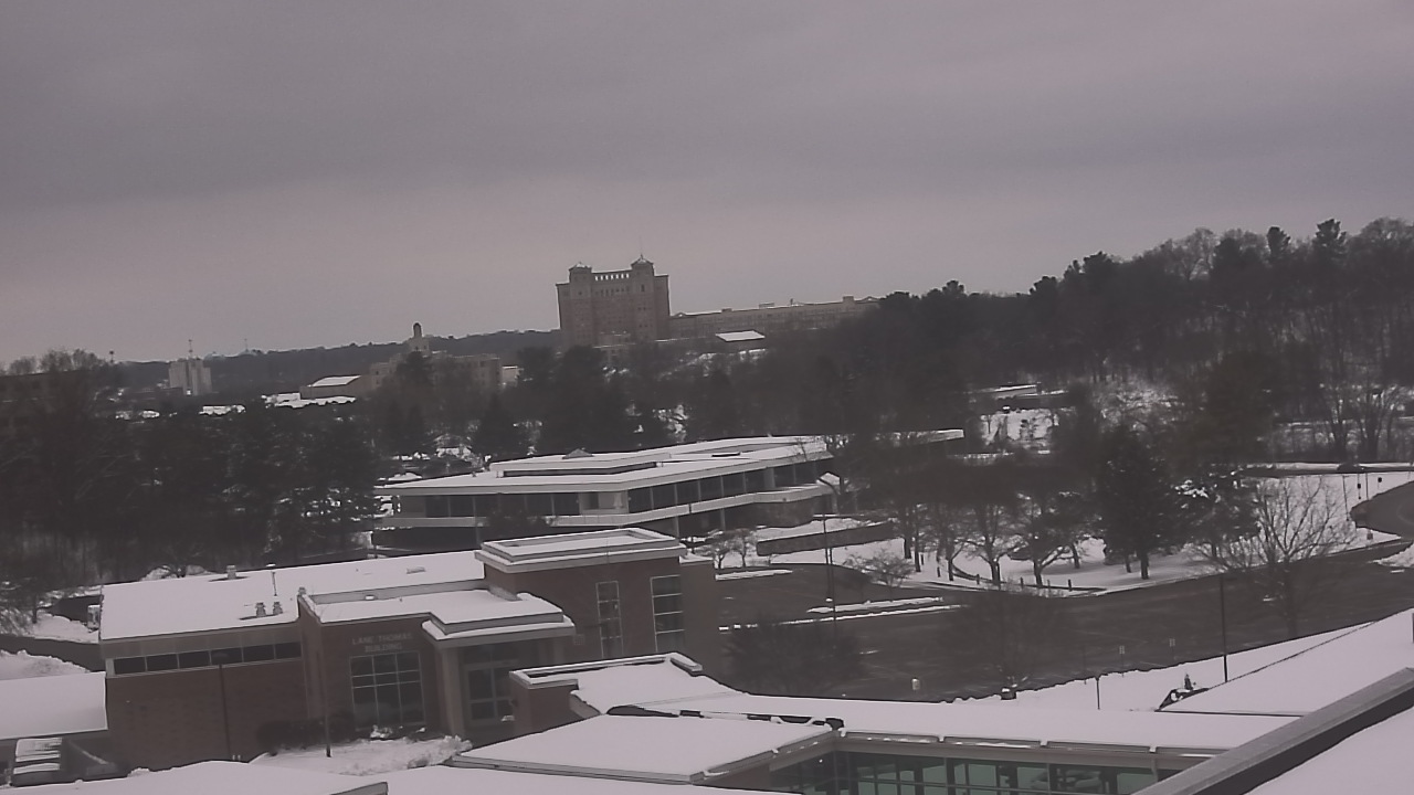 Thumbnail for current weather camera view from Kellogg Community College in Battle Creek, Michigan