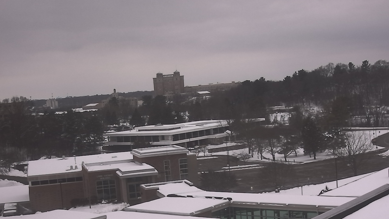 Thumbnail for current weather camera view from Kellogg Community College in Battle Creek, Michigan