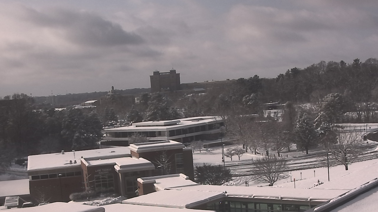 Thumbnail for current weather camera view from Kellogg Community College in Battle Creek, Michigan