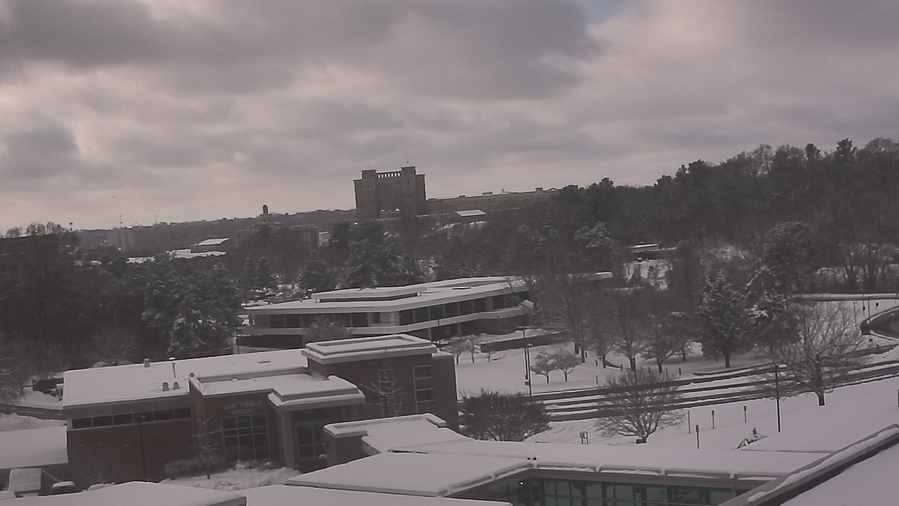 Thumbnail for current weather camera view from Kellogg Community College in Battle Creek, Michigan