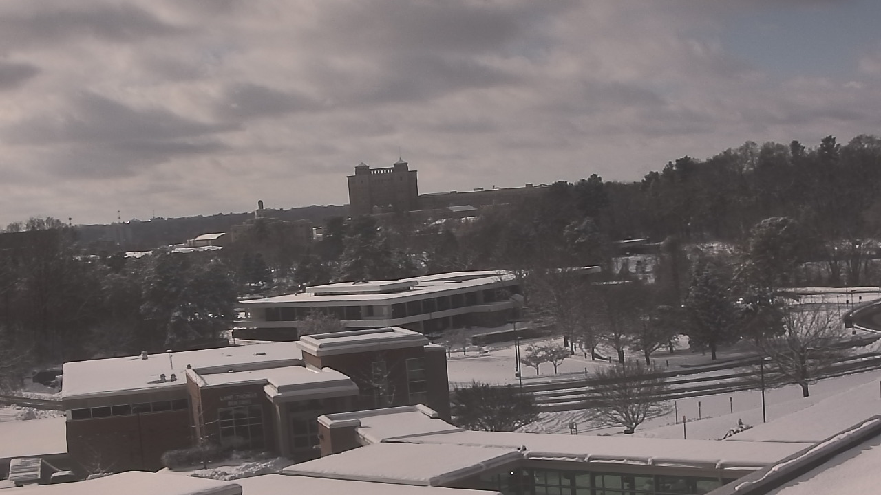 Thumbnail for current weather camera view from Kellogg Community College in Battle Creek, Michigan