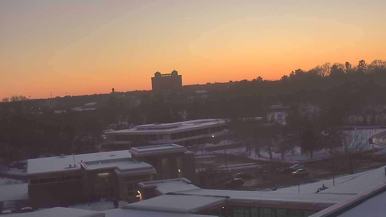 Thumbnail for current weather camera view from Kellogg Community College in Battle Creek, Michigan