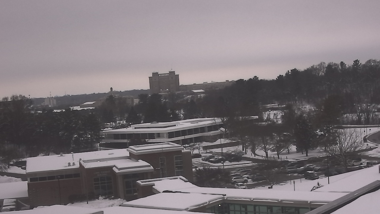 Thumbnail for current weather camera view from Kellogg Community College in Battle Creek, Michigan