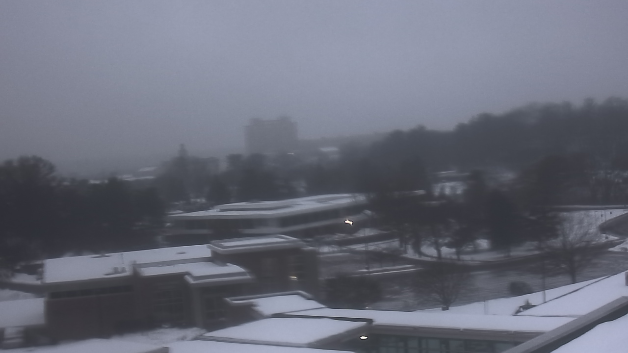 Thumbnail for current weather camera view from Kellogg Community College in Battle Creek, Michigan