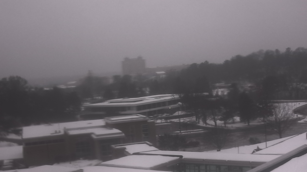 Thumbnail for current weather camera view from Kellogg Community College in Battle Creek, Michigan