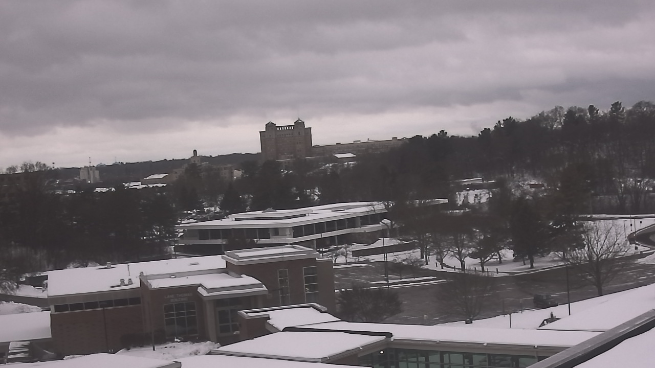 Thumbnail for current weather camera view from Kellogg Community College in Battle Creek, Michigan