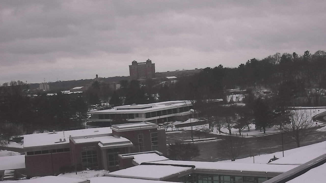 Thumbnail for current weather camera view from Kellogg Community College in Battle Creek, Michigan