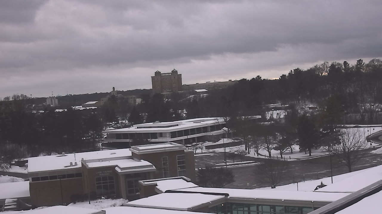 Thumbnail for current weather camera view from Kellogg Community College in Battle Creek, Michigan